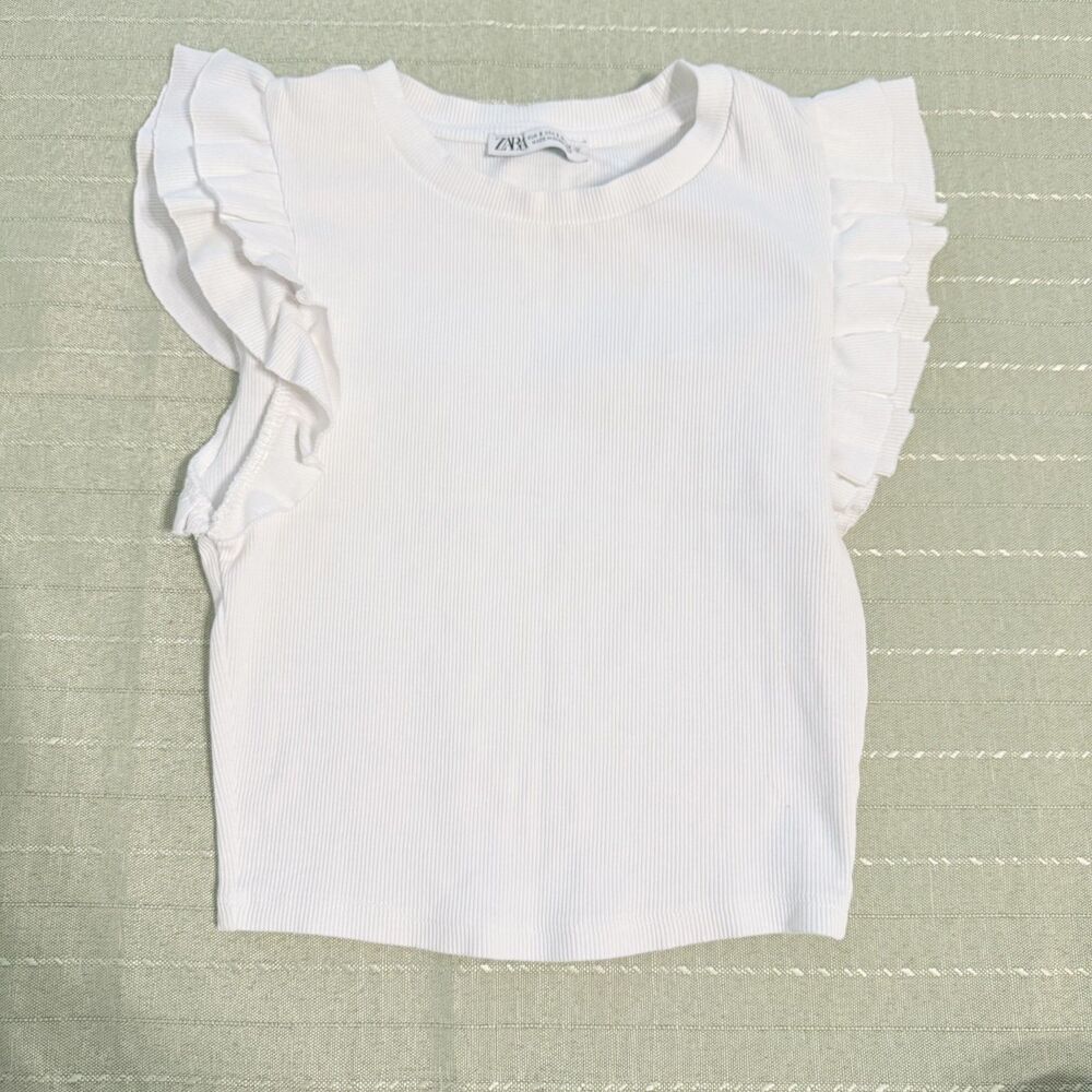 Zara White Womens Tank Blouse Great Condtion Size S Fits like XXS